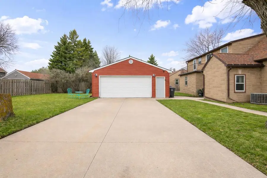 1105 MADISON STREET, Little Chute, WI 54140 - #2