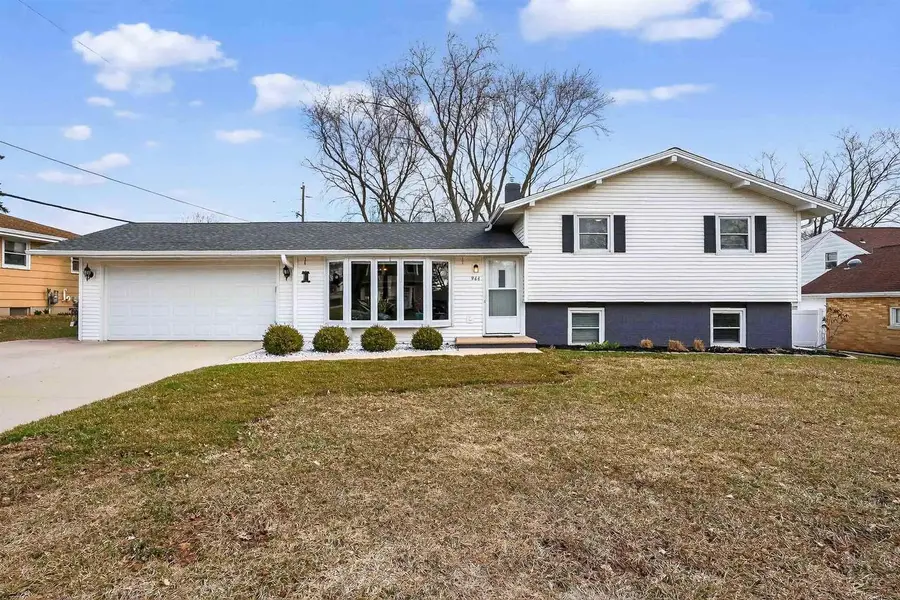 944 DUCHATEAU AVENUE, Green Bay, WI 54304 - #3