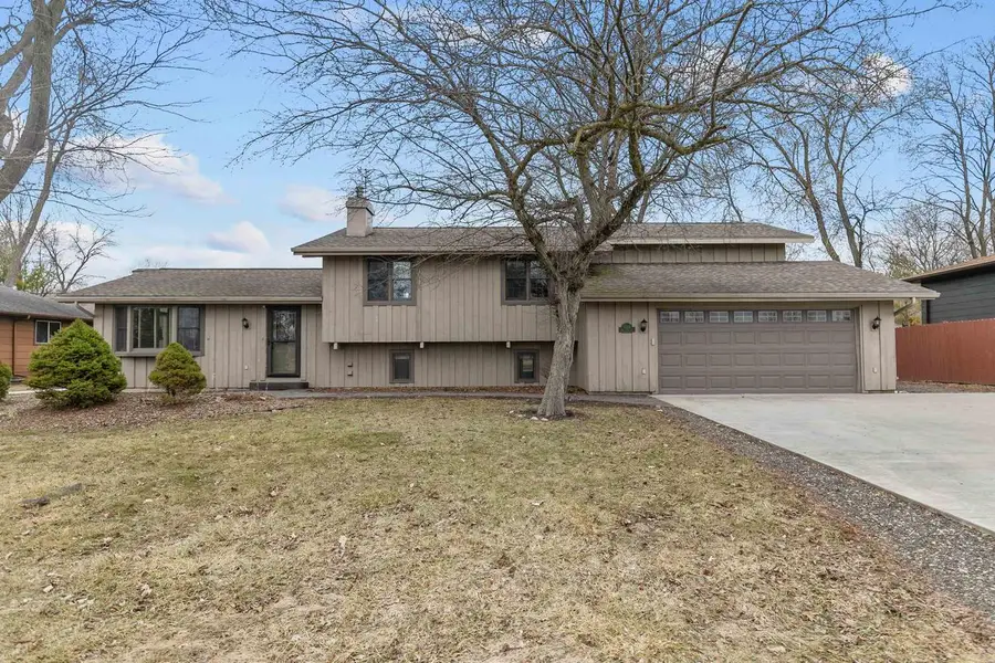 1268 MAYER STREET, Menasha, WI 54952 - #2