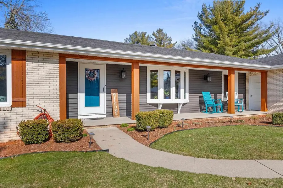 2031 PARKWOOD COURT, Green Bay, WI 54304 - #3