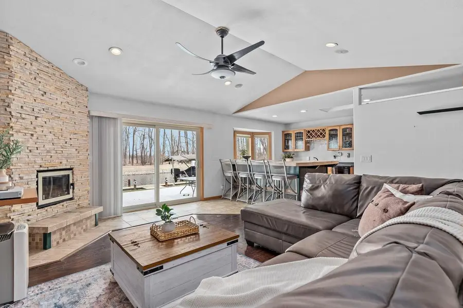 6454 SUNSHINE HARBOUR DRIVE, Winneconne, WI 54986 - #3