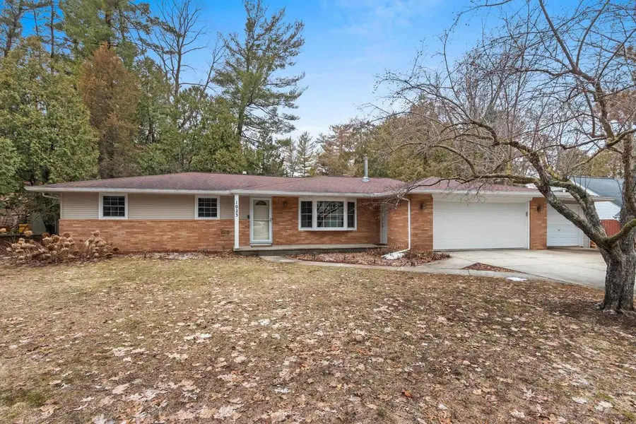 1023 LAVERNE DRIVE, Green Bay, WI 54311 - #3