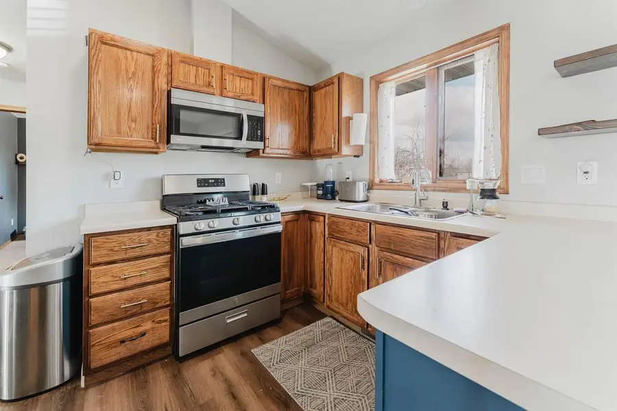 3113 BELLFIELD DRIVE, Oshkosh, WI 54904 - #2