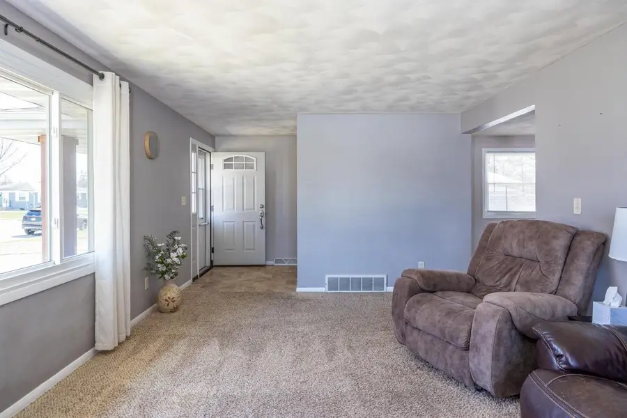 1131 HONEYSUCKLE LANE, Neenah, WI 54956 - #3