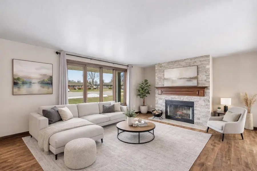 2121 ROSE FRANCES COURT, Green Bay, WI 54311 - #2