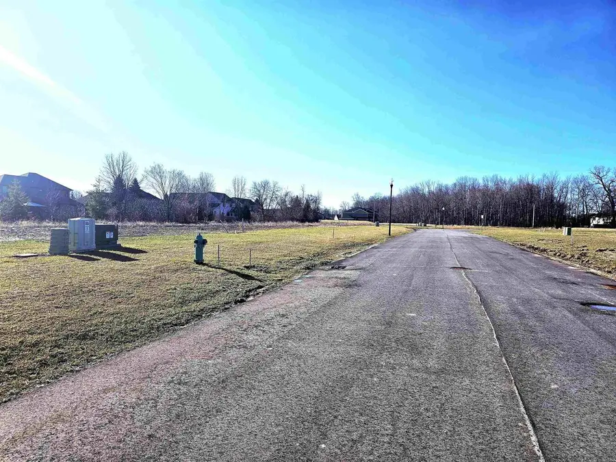 2265 E NANA LANE, Appleton, WI 54915 - #2