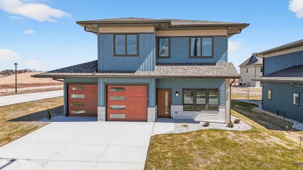 385 N WILSON STREET, Kimberly, WI 54136