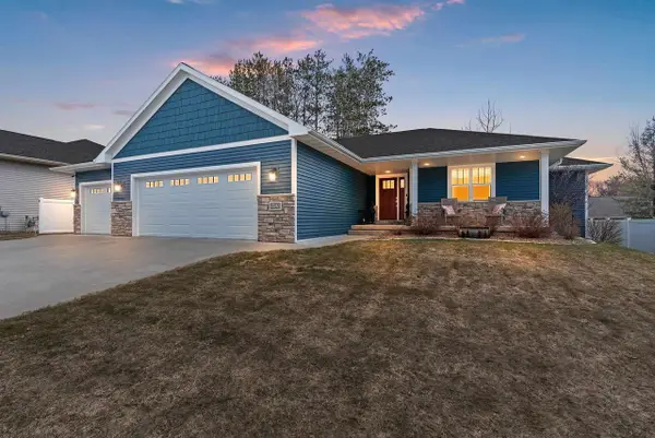 2041 BUCKTHORN TRAIL, Green Bay, WI 54304