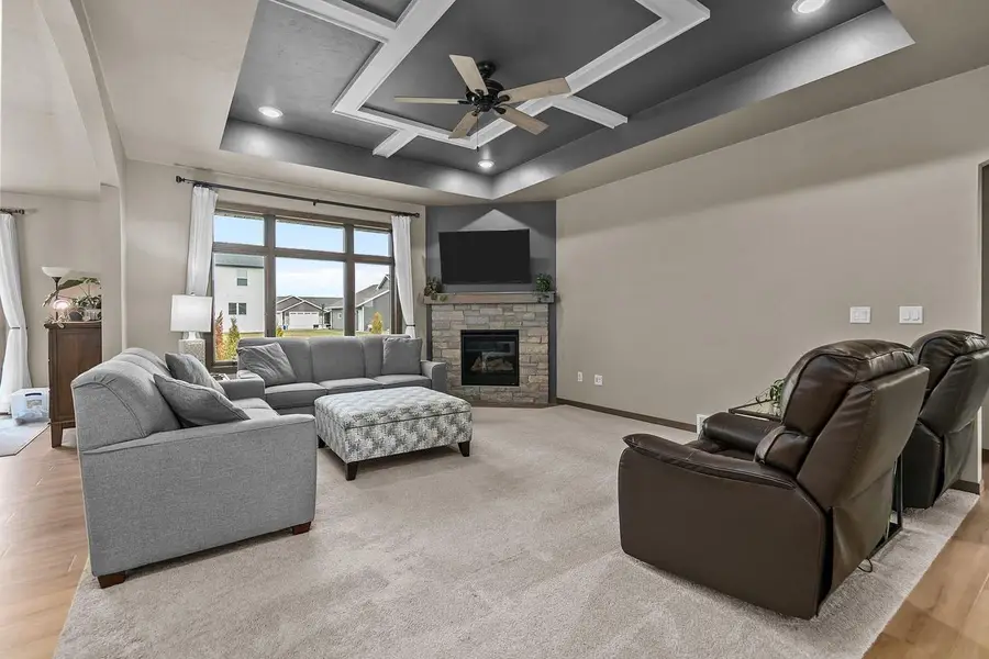 2934 E TURQUOISE LANE, Appleton, WI 54913 - #3