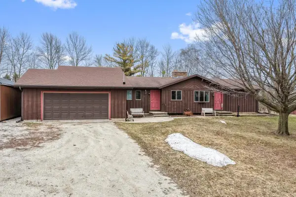 N5632 STATE RD 42, Kewaunee, WI 54216