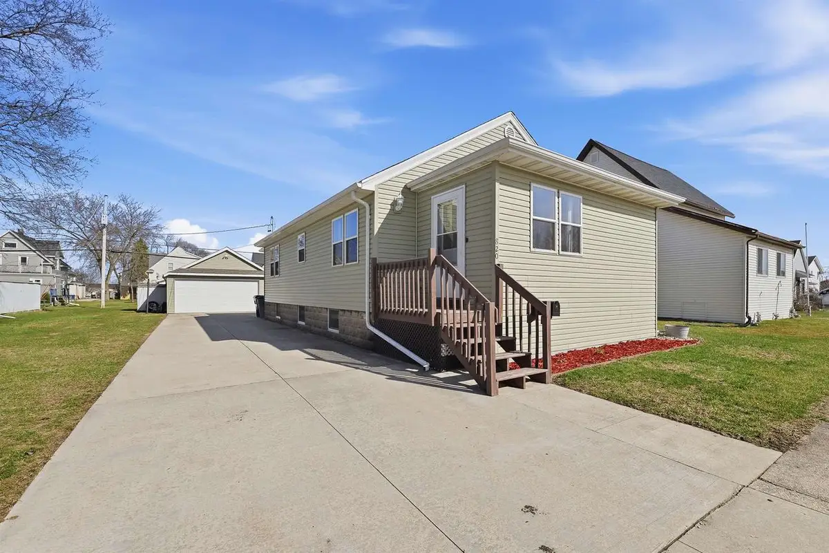 820 MINNESOTA AVENUE, North Fond Du Lac, WI 54937 - #1