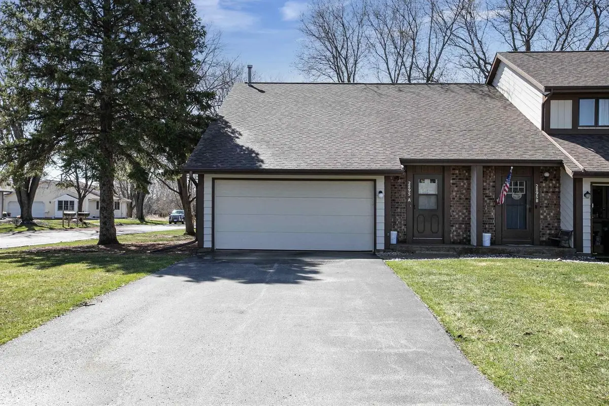 2895 W 4TH STREET, Appleton, WI 54914 - #1