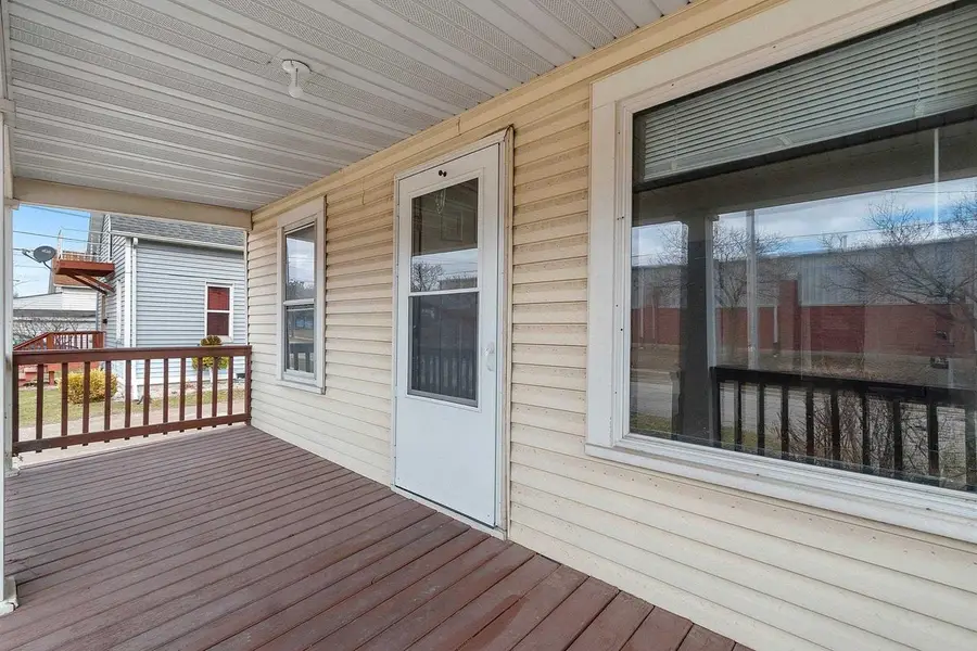 811 HARVEY STREET, Green Bay, WI 54302 - #3