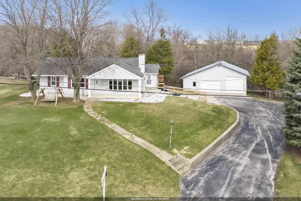 1202 RED MAPLE ROAD, De Pere, WI 54115