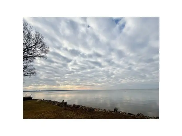 W7225 FIRELANE 2, Menasha, WI 54952 - #2