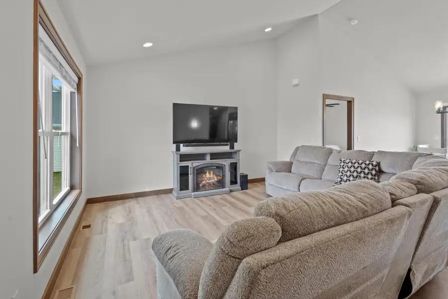 3500 HAAS ROAD, Kaukauna, WI 54130 - #2