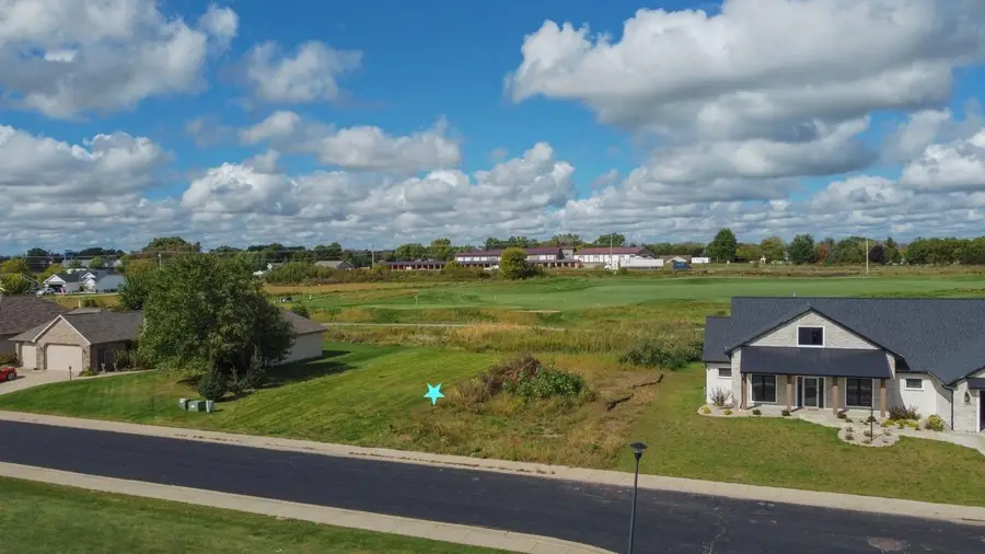 526 ROYAL ST PATS DRIVE, Wrightstown, WI 54180 - #2