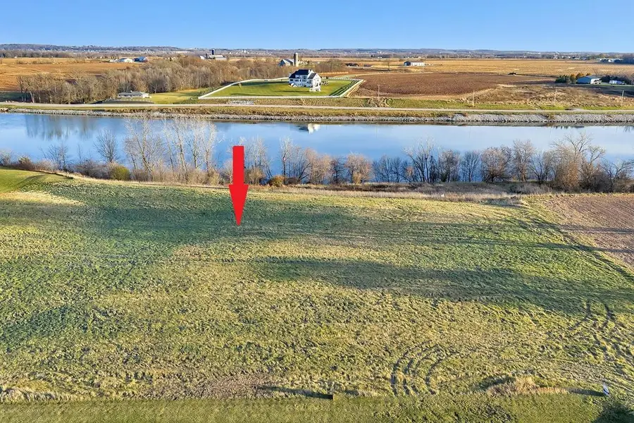 4251 LOST DAUPHIN ROAD, De Pere, WI 54115 - #2