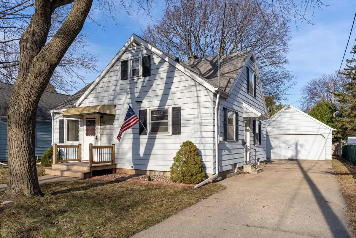 418 N OUTAGAMIE STREET, Appleton, WI 54914 - #1