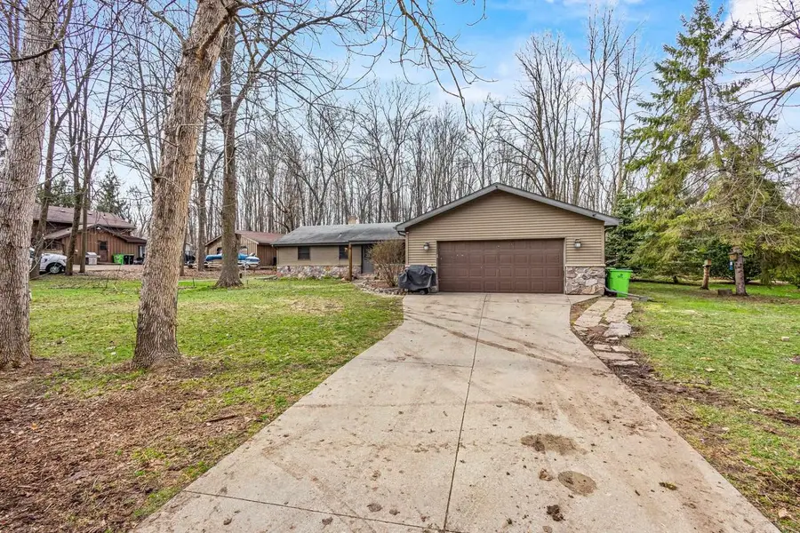 8578 WINNCREST ROAD, Neenah, WI 54956 - #3