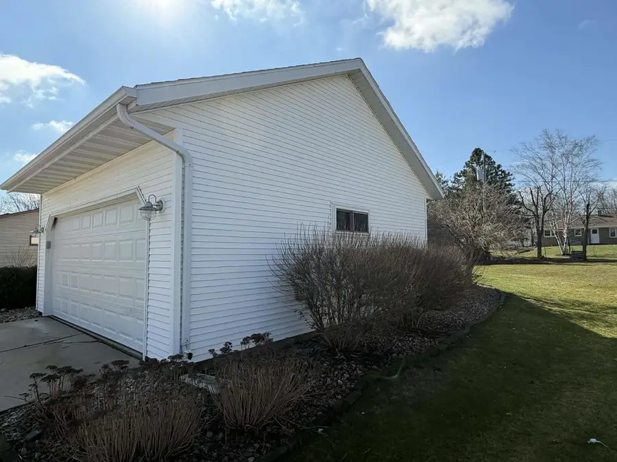 423 OAK STREET, Denmark, WI 54208 - #3