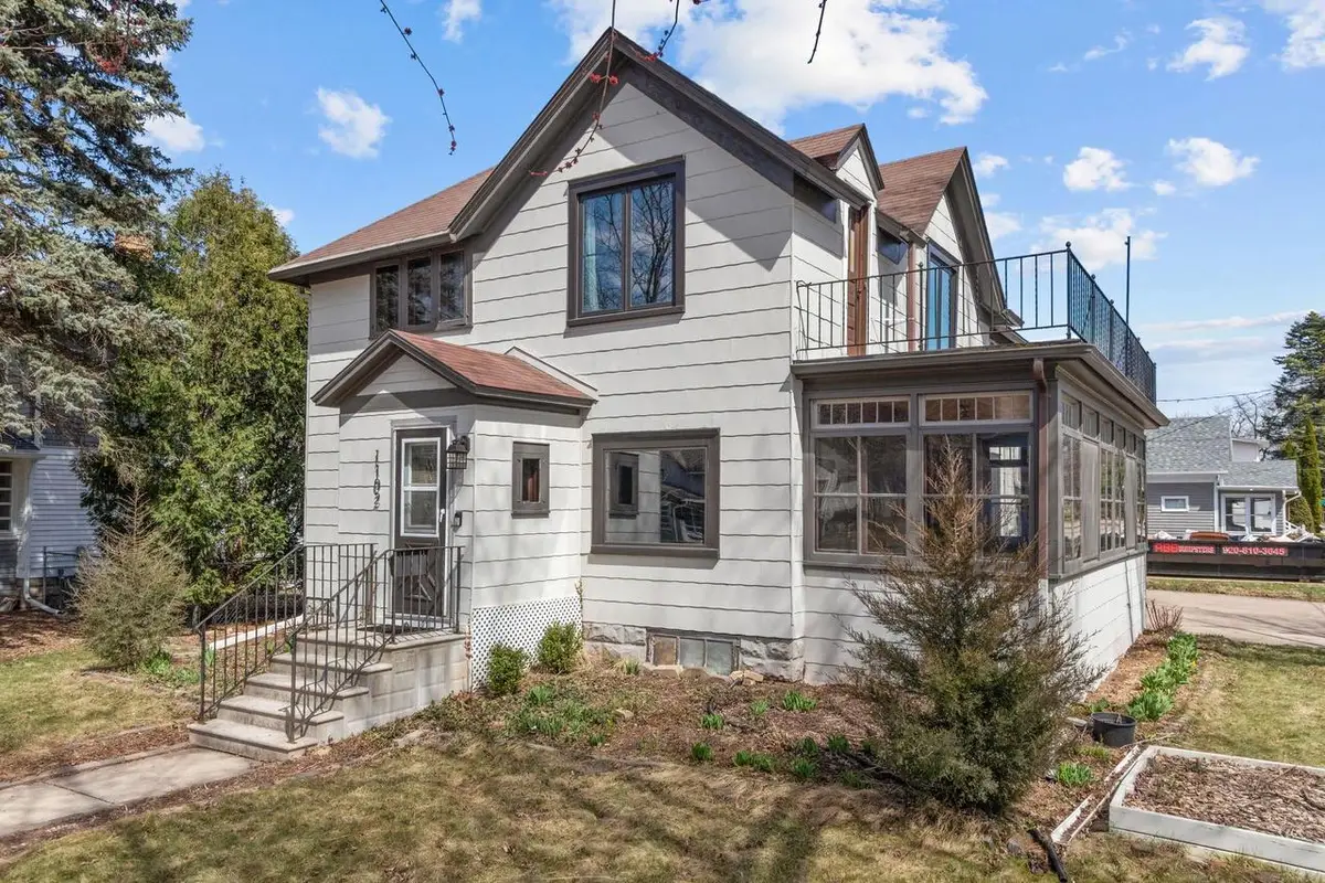 1102 N DIVISION STREET, Appleton, WI 54911 - #1