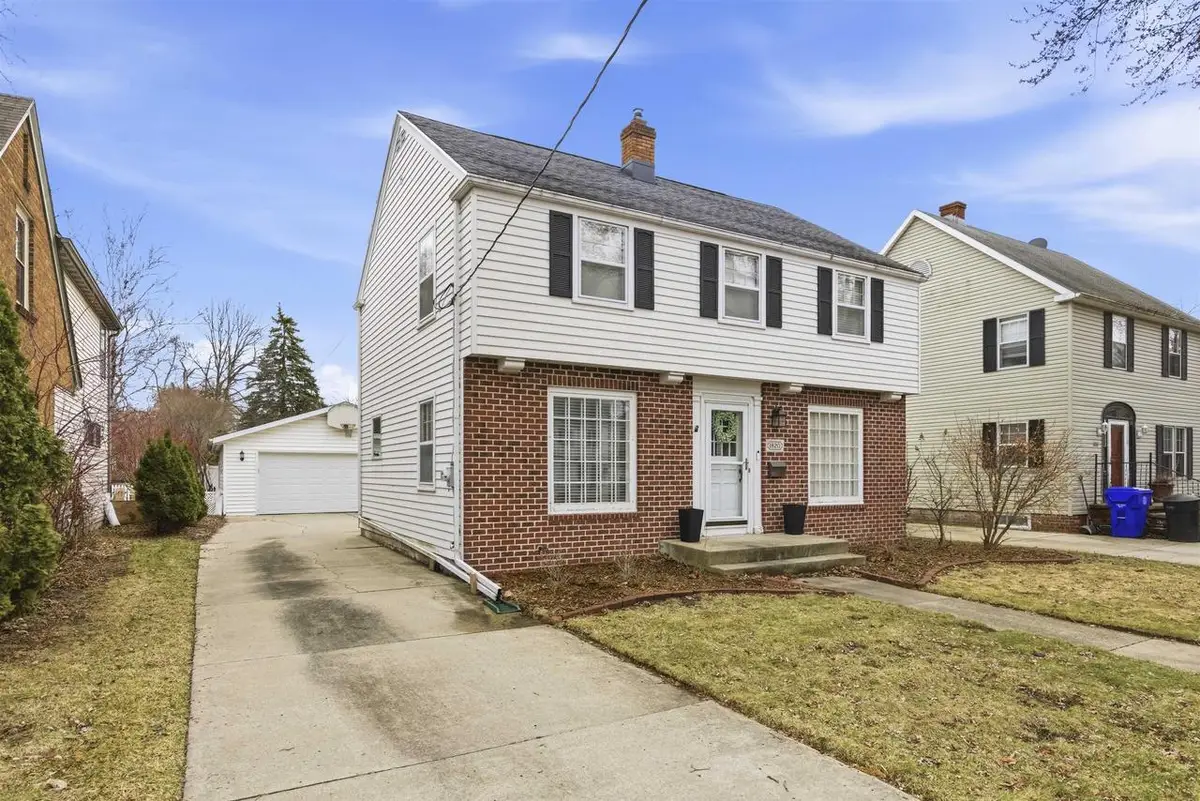 1820 N SUPERIOR STREET, Appleton, WI 54911 - #1