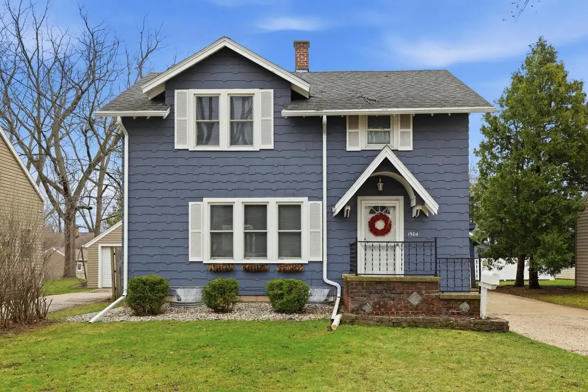1904 N ALVIN STREET, Appleton, WI 54911 - #1