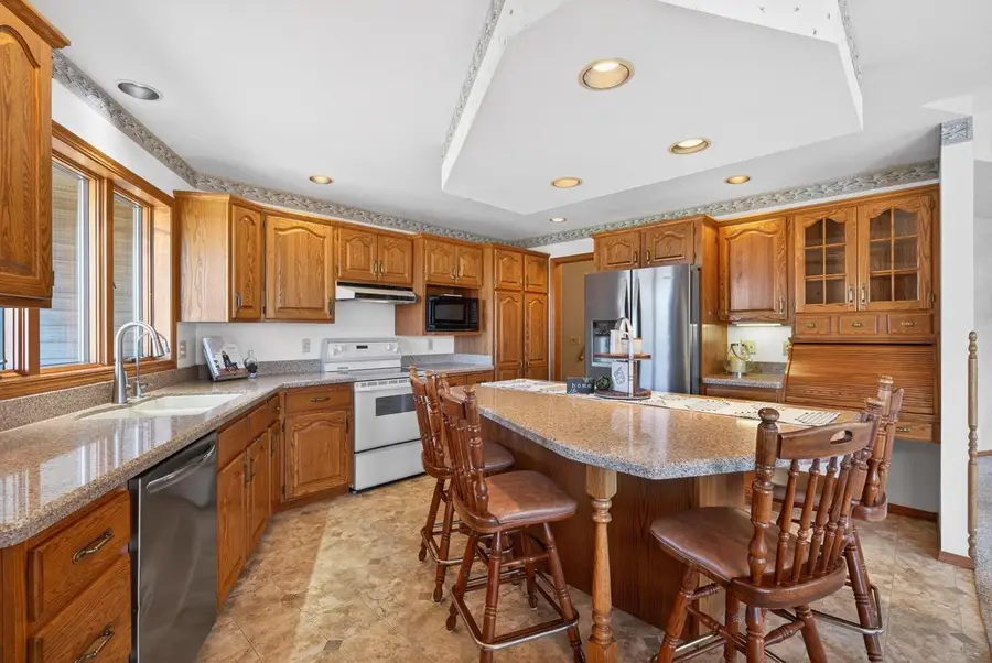 W3835 STONERIDGE DRIVE, Fond Du Lac, WI 54937 - #2