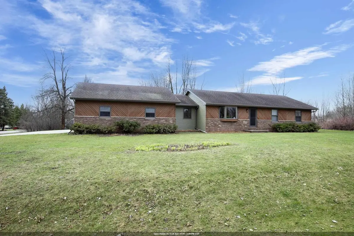 8599 WINNCREST ROAD, Neenah, WI 54956 - #1