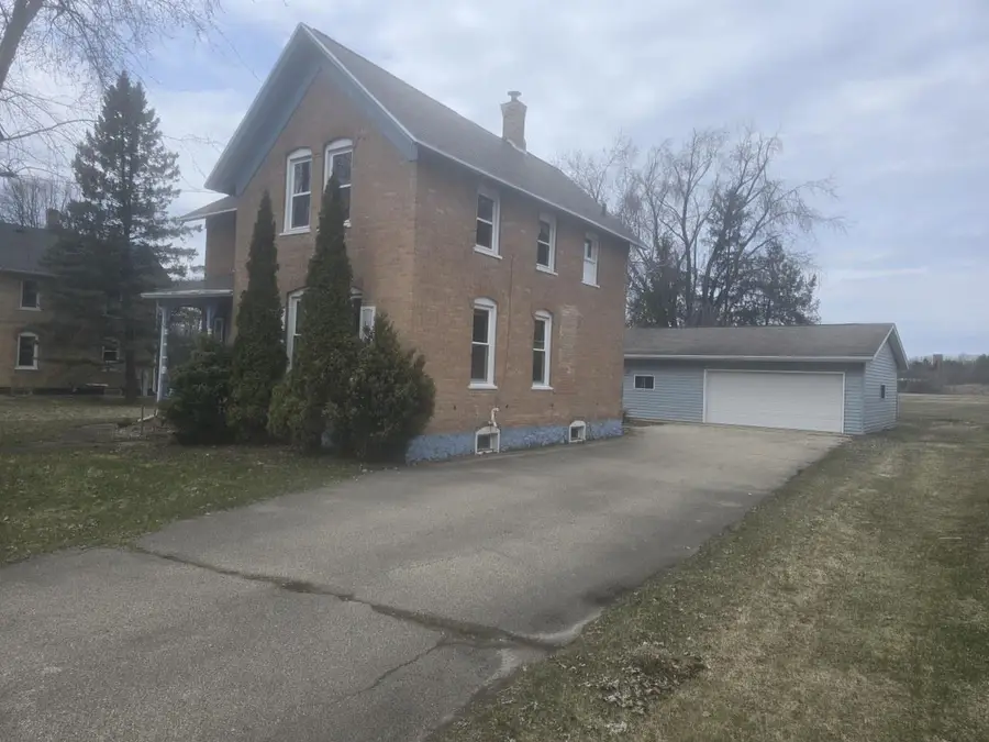 119 E PARK STREET, Bonduel, WI 54107 - #2