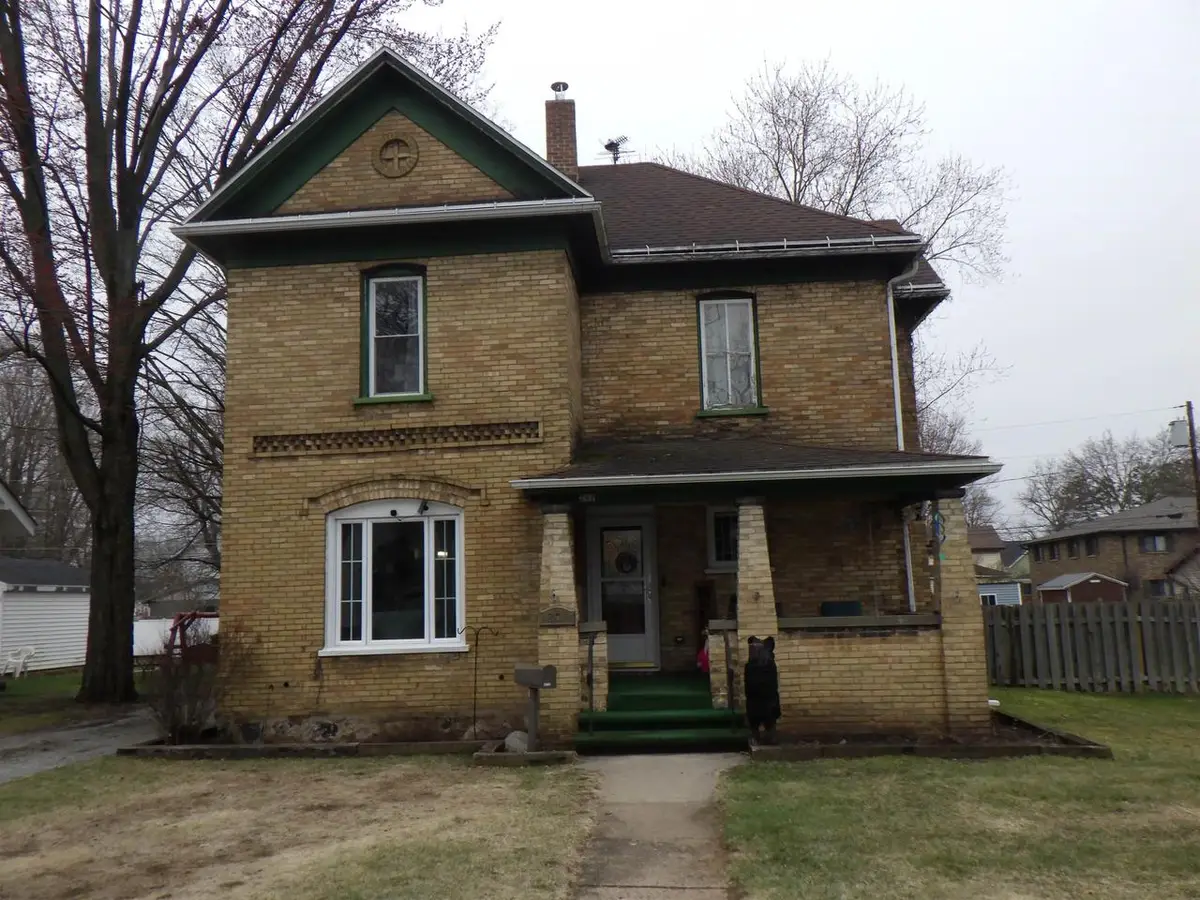 207 S LINCOLN STREET, Shawano, WI 54166 - #1