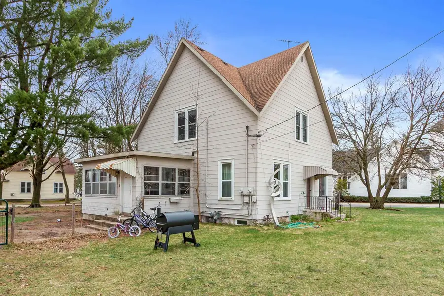 545 DIVISION STREET, Wild Rose, WI 54984 - #3