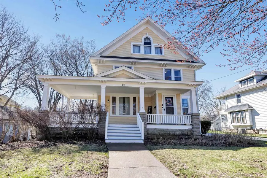 317 W THORNE STREET, Ripon, WI 54971 - #2