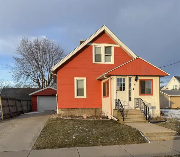 411 UNION STREET, Neenah, WI 54956