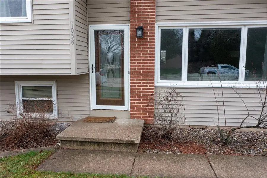 1058 TULLAR ROAD, Neenah, WI 54956 - #2