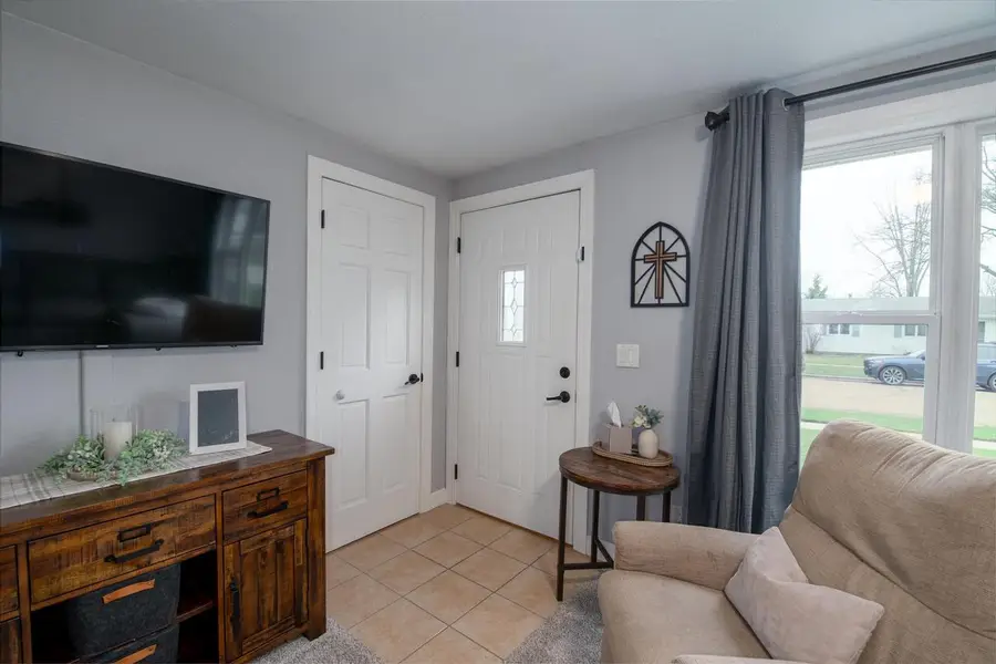 1045 MELISSA STREET, Menasha, WI 54952 - #3