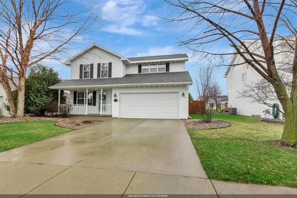 143 OLDE SCHOOL ROAD, Neenah, WI 54956