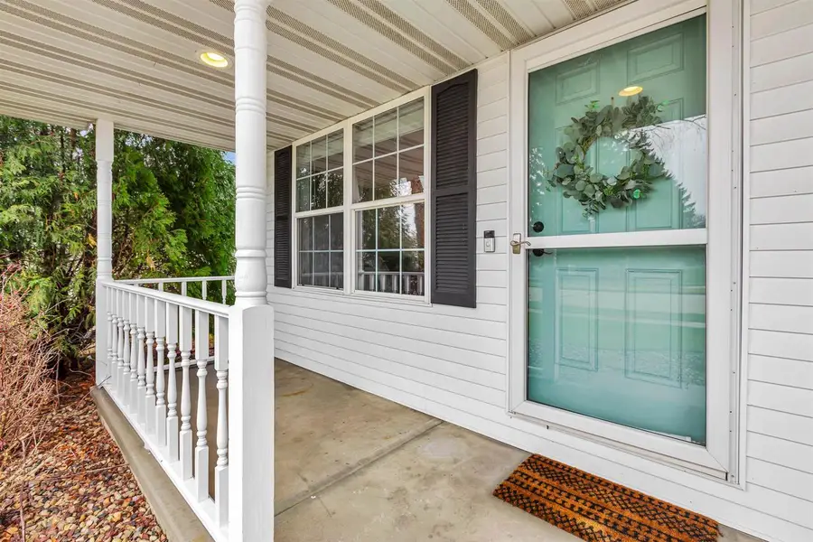 143 OLDE SCHOOL ROAD, Neenah, WI 54956 - #3