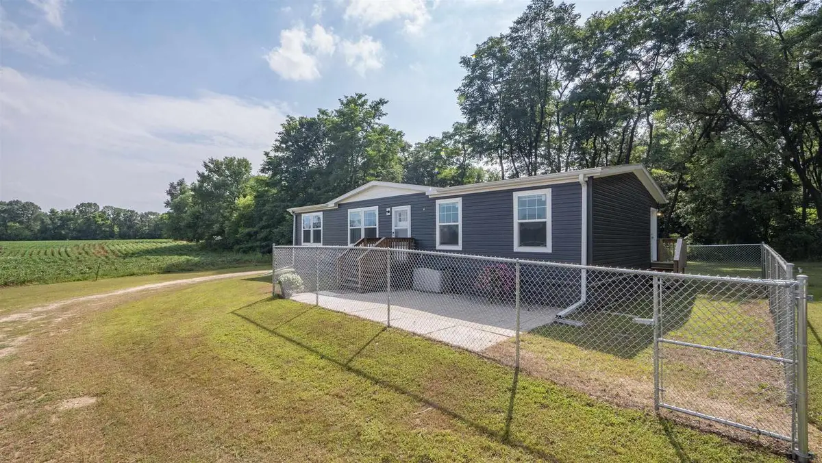 626 N SEMROW ROAD, Coloma, WI 54930 - #1