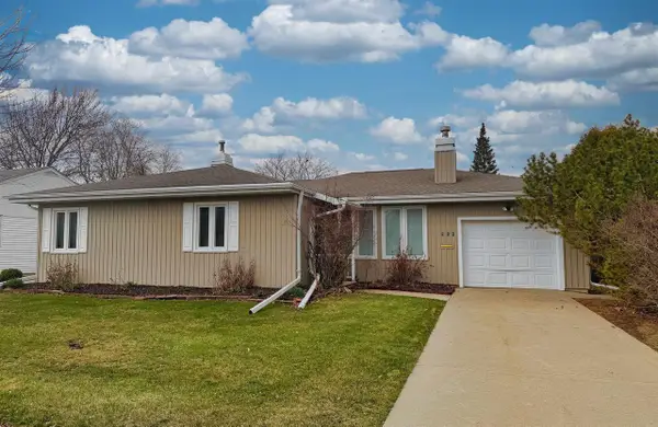 814 HARMEL AVENUE, Oshkosh, WI 54902