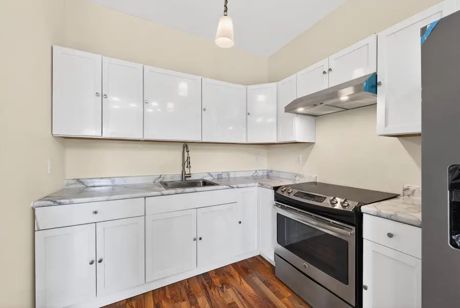 161 S JOHNSON STREET, Berlin, WI 54923 - #3