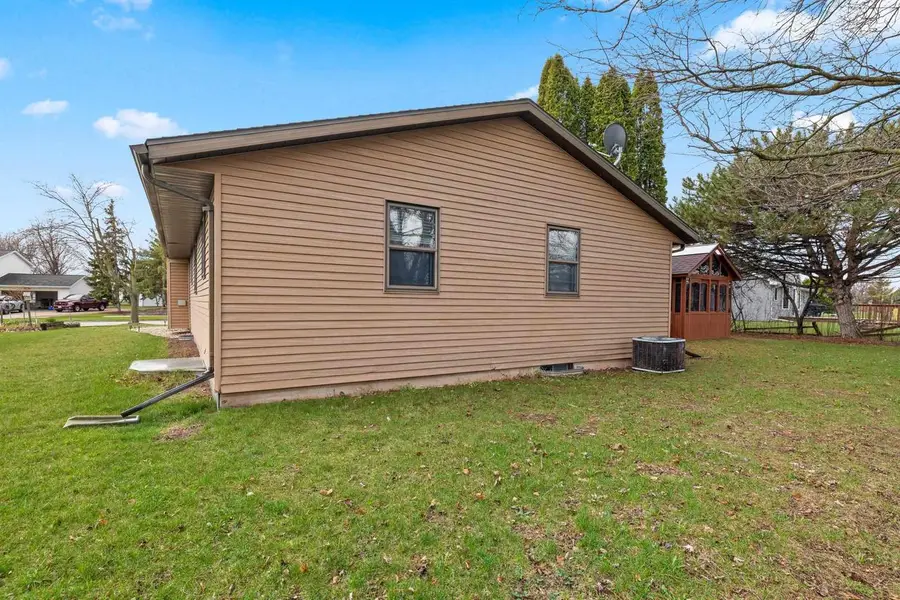 1138 TRAILWOOD DRIVE, De Pere, WI 54115 - #3