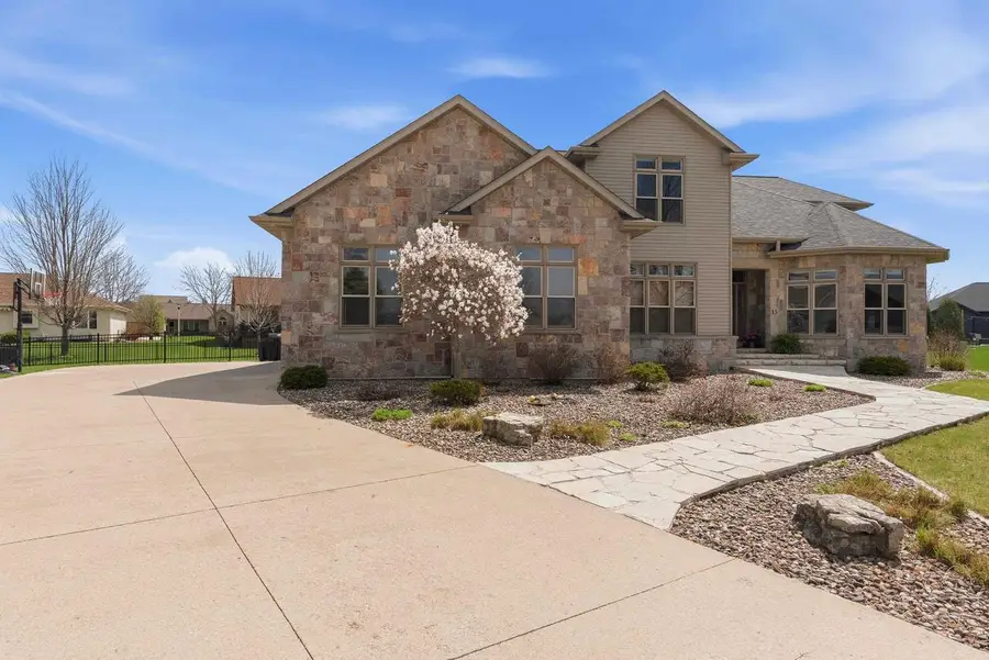 15 PARK CIRCLE, Fond Du Lac, WI 54935 - #3