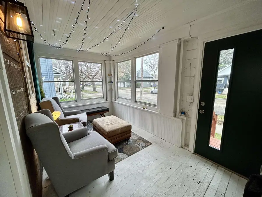 724 W OKLAHOMA STREET, Appleton, WI 54915 - #3