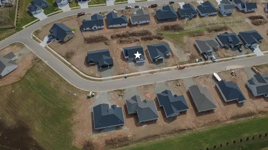 1436 DIVINITY DRIVE, De Pere, WI 54115 - #3