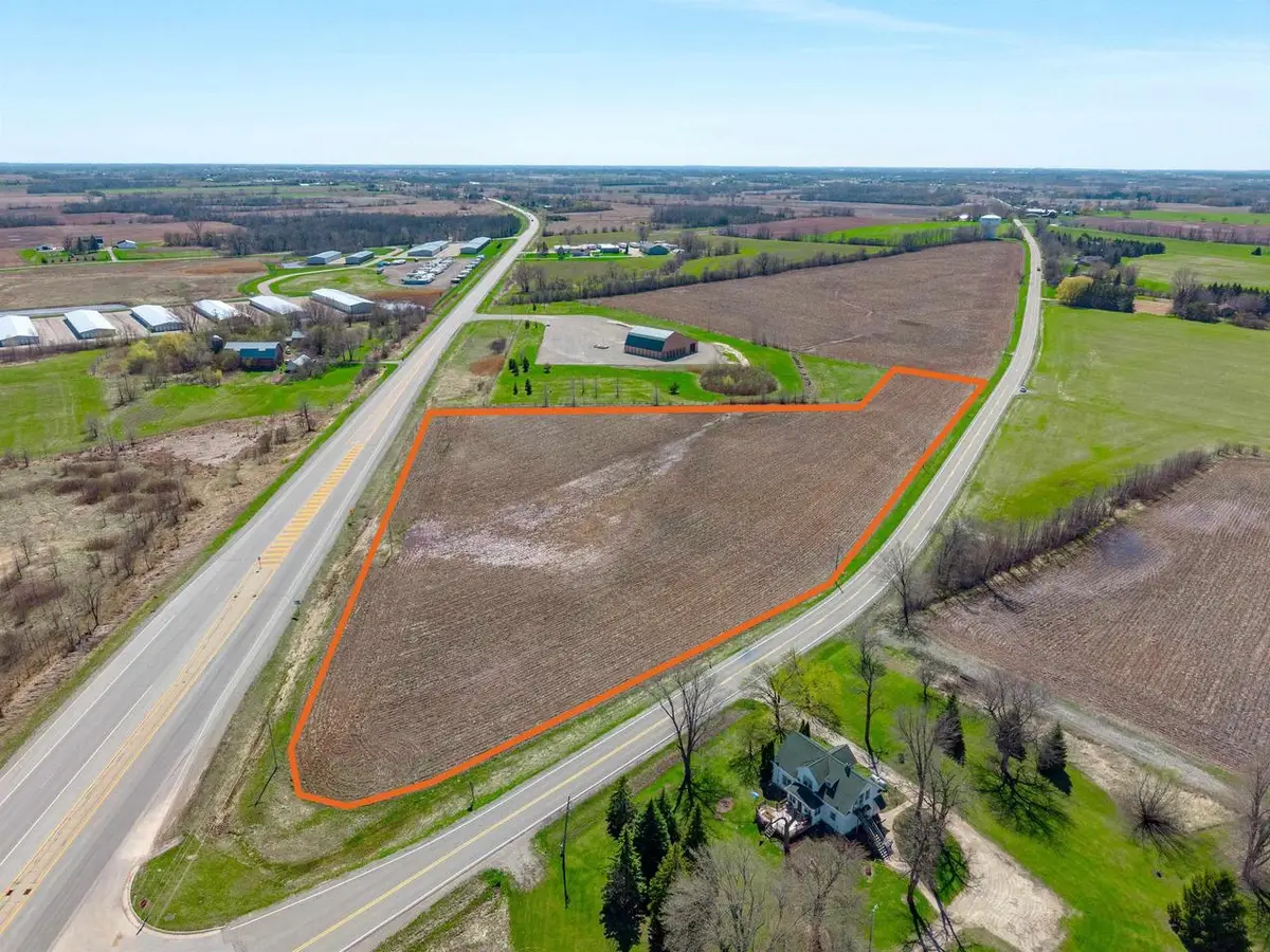 STATE ROAD 26, Oshkosh, WI 54904 - #1