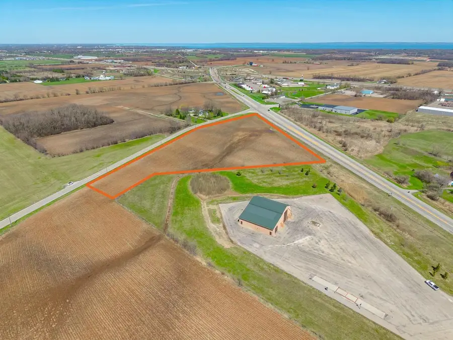 STATE ROAD 26, Oshkosh, WI 54904 - #3