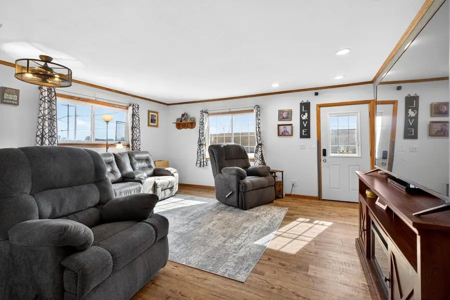 1013 HARRISON STREET, Neenah, WI 54956 - #3