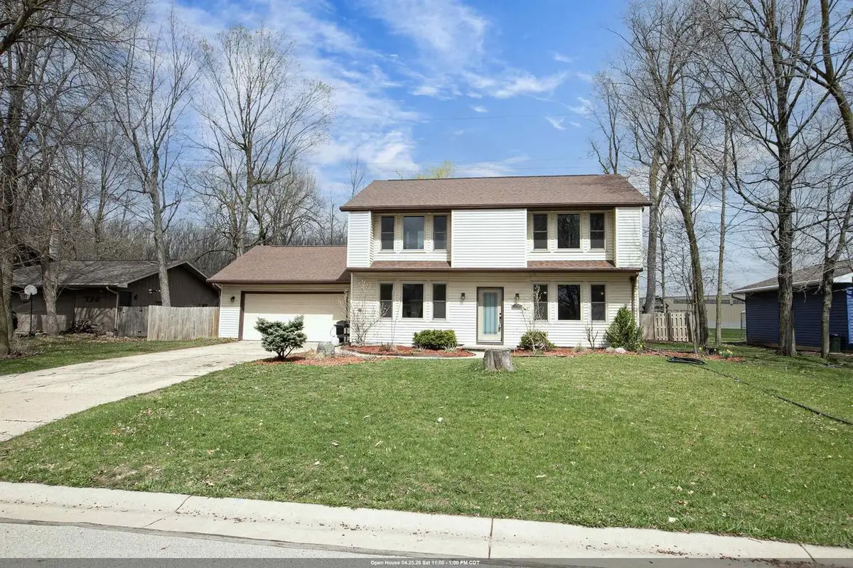 720 INDIANWOOD COURT, Neenah, WI 54956 - #1